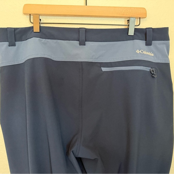Columbia Men's Triple Canyon II Hiking Trousers - Picture 6 of 9